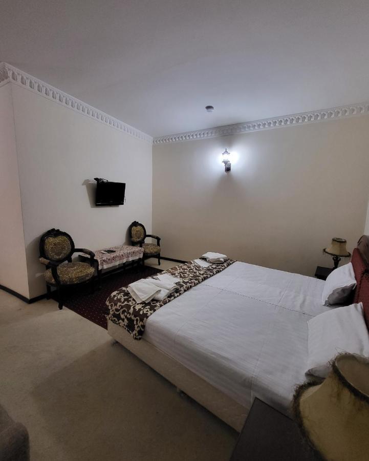 Shokhtut Hotel Honeymoon Бухара Экстерьер фото